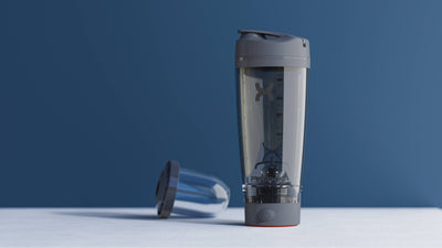 The Ultimate Showdown: Ice Shaker vs. PROMiXX PRO Electric Shaker Bottle